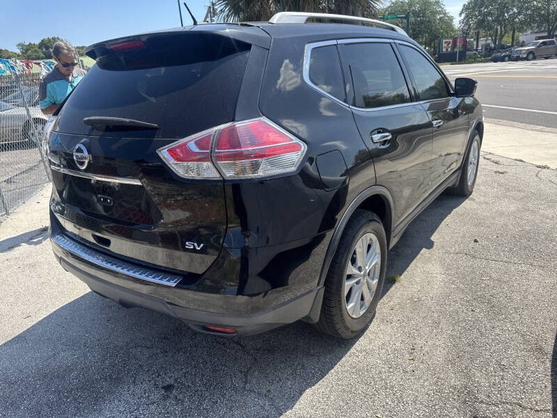 2016 Nissan Rogue SV