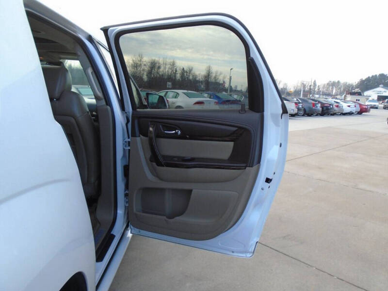 2016 GMC Acadia Denali