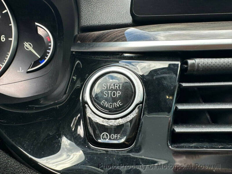 2018 BMW 5 Series 530i