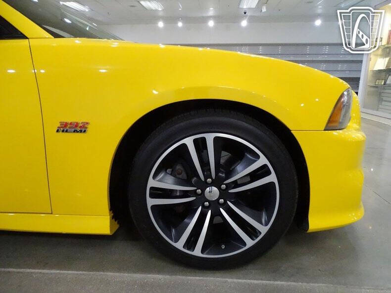 2012 Dodge Charger SRT8 Super Bee