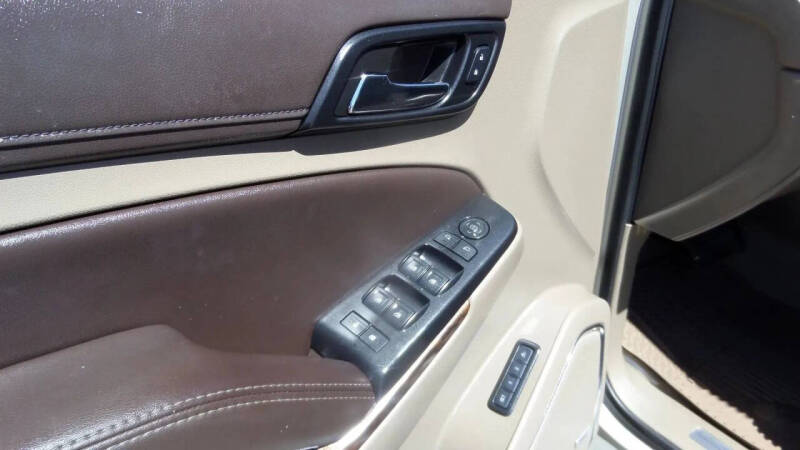 2017 Chevrolet Suburban LT