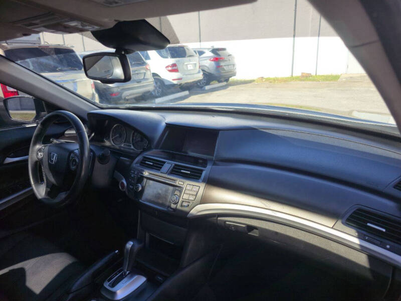 2013 Honda Crosstour EX-L V6 w/Navi