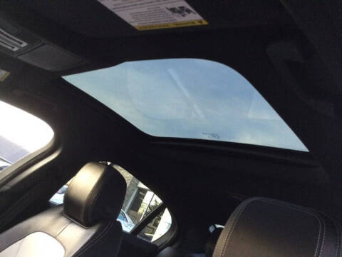 2018 Jaguar XE 35t R-Sport