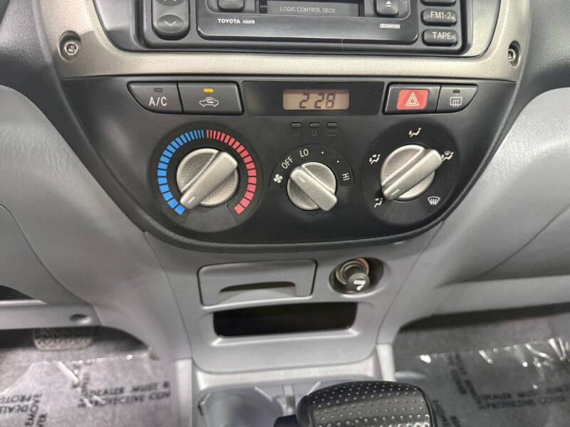 2002 Toyota RAV4