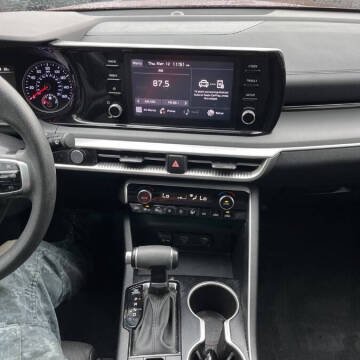 2022 Kia K5
