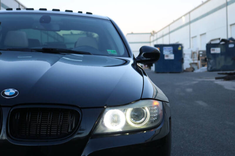 2011 BMW 3 Series 335i