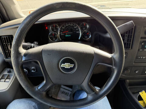 2016 Chevrolet Express 2500