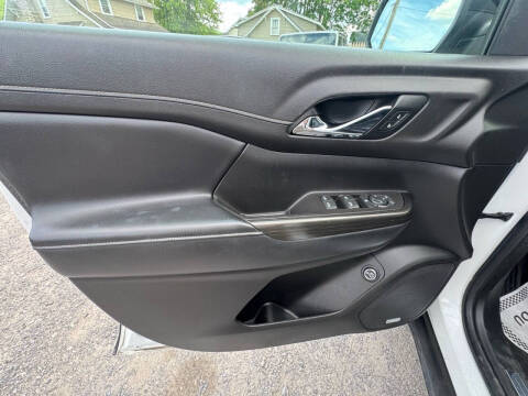2019 GMC Acadia SLT-1