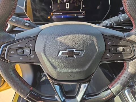 2025 Chevrolet Trax RS