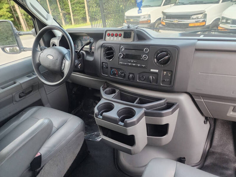 2019 Ford E-Series E-350 SD