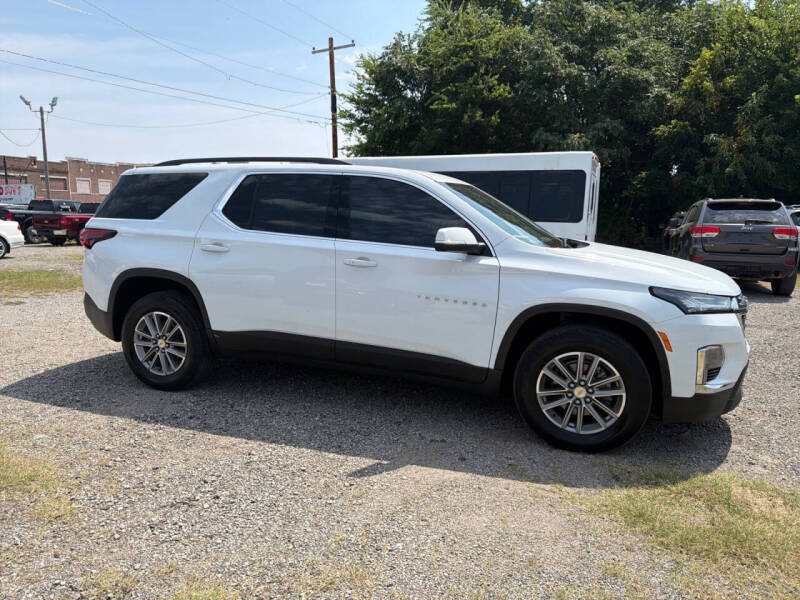 2023 Chevrolet Traverse LT Cloth