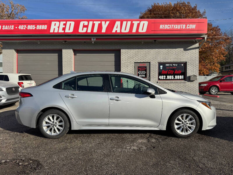 2020 Toyota Corolla LE's photo