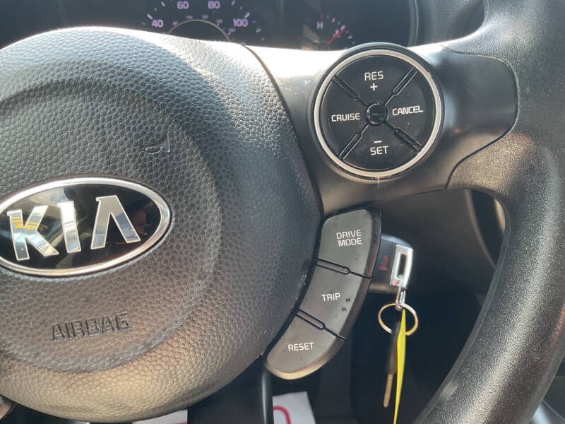 2017 Kia Soul +