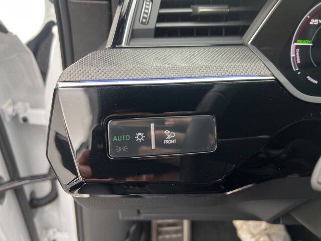 2024 Audi SQ8 e-tron quattro Prestige