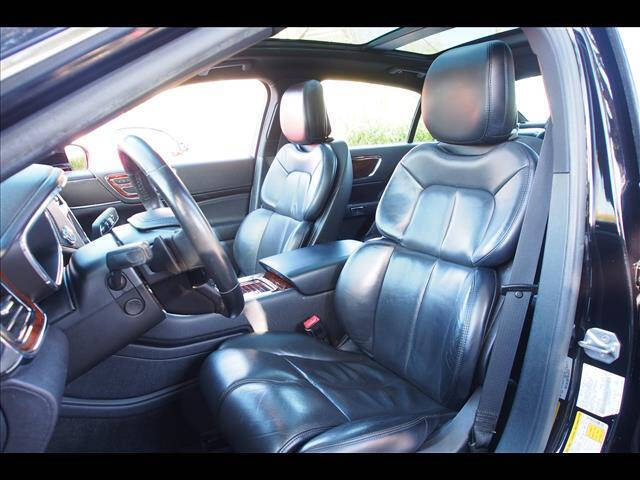 2019 Lincoln Continental Select