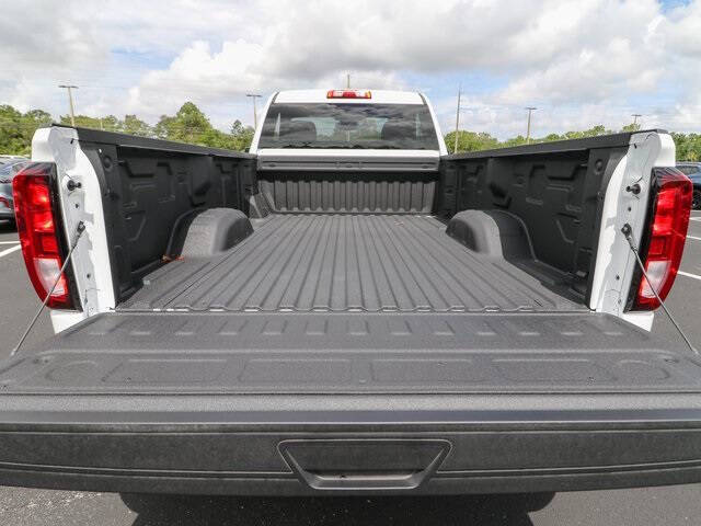 2025 GMC Sierra 2500HD Pro