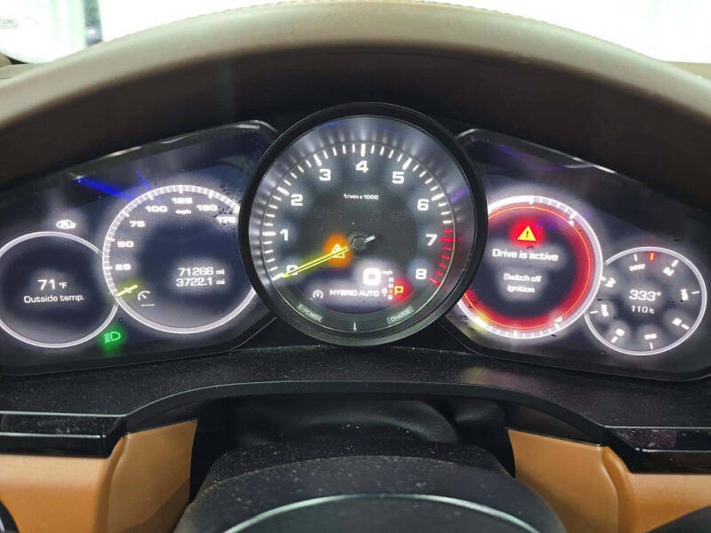 2019 Porsche Cayenne E-Hybrid