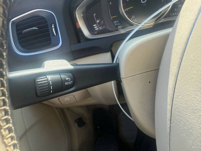 2015 Volvo V60 T5 Premier