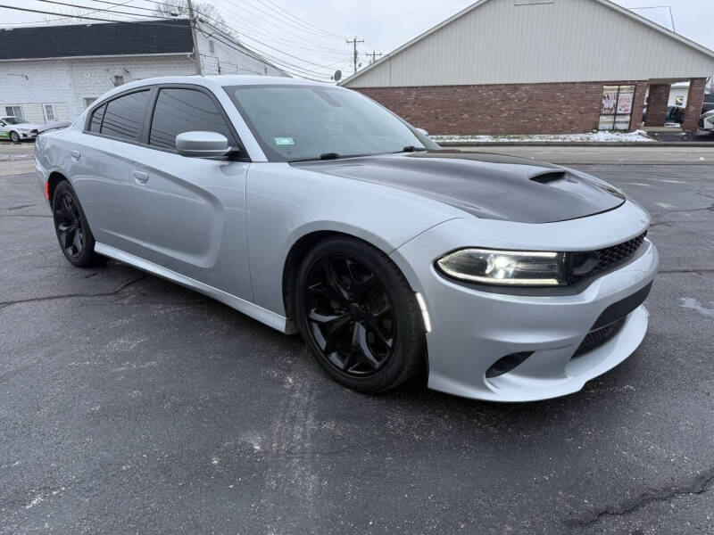 2019 Dodge Charger SXT