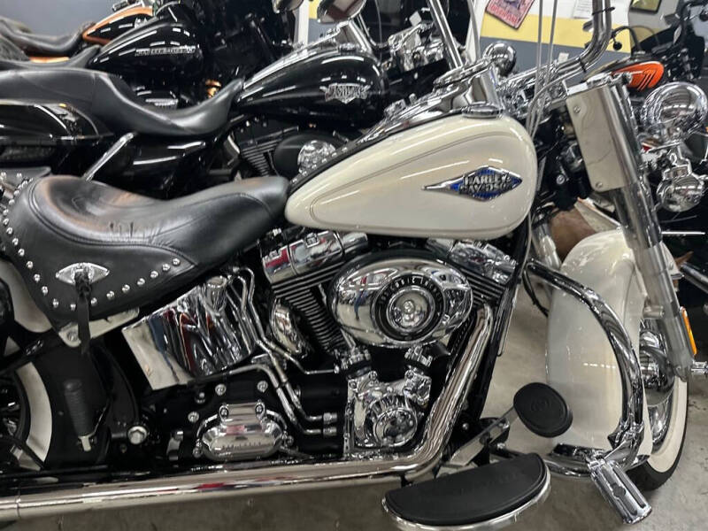 2015 Harley-Davidson FLSTC103