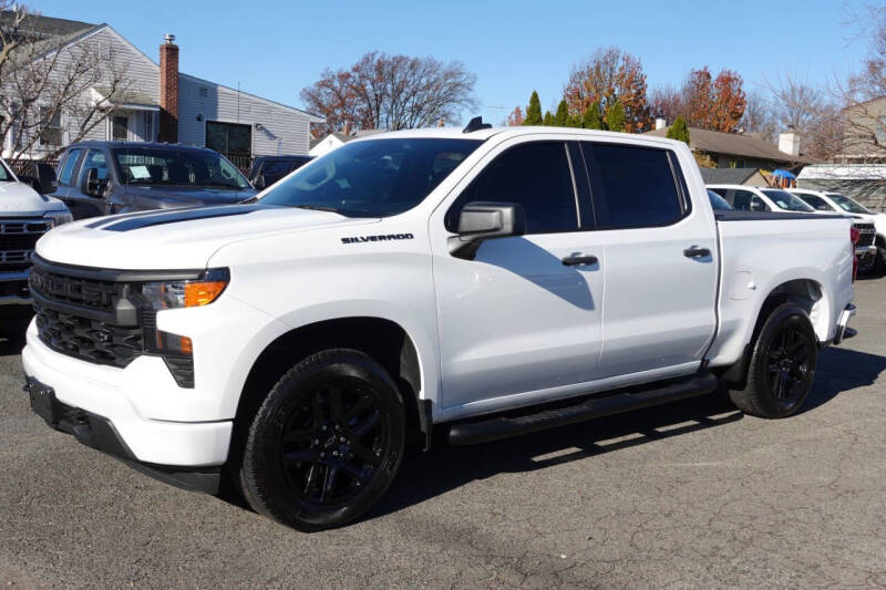 2023 Chevrolet Silverado 1500 Custom's photo