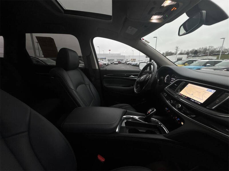 2021 Buick Enclave Essence