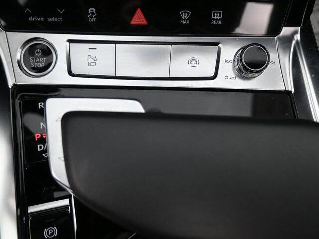 2024 Audi Q8 e-tron quattro Premium Plus