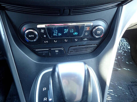 2013 Ford C-MAX Hybrid SE