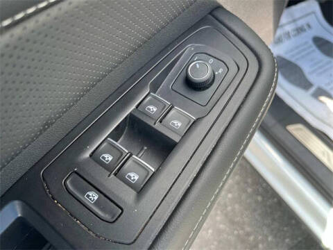 2024 Volkswagen Atlas SE