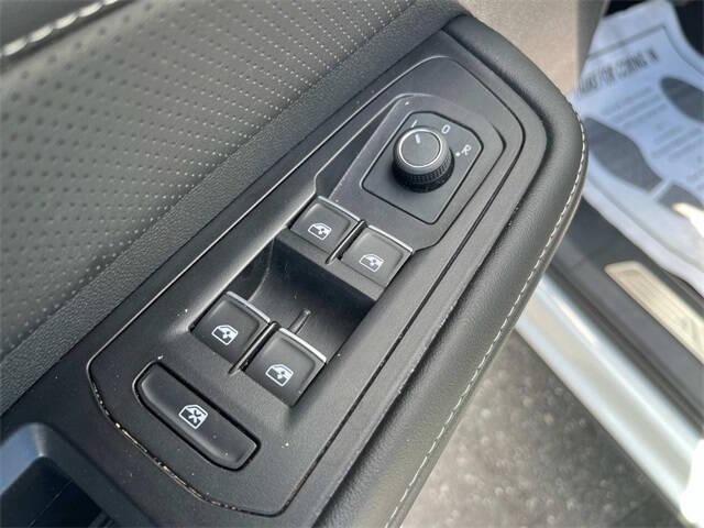 2024 Volkswagen Atlas SE