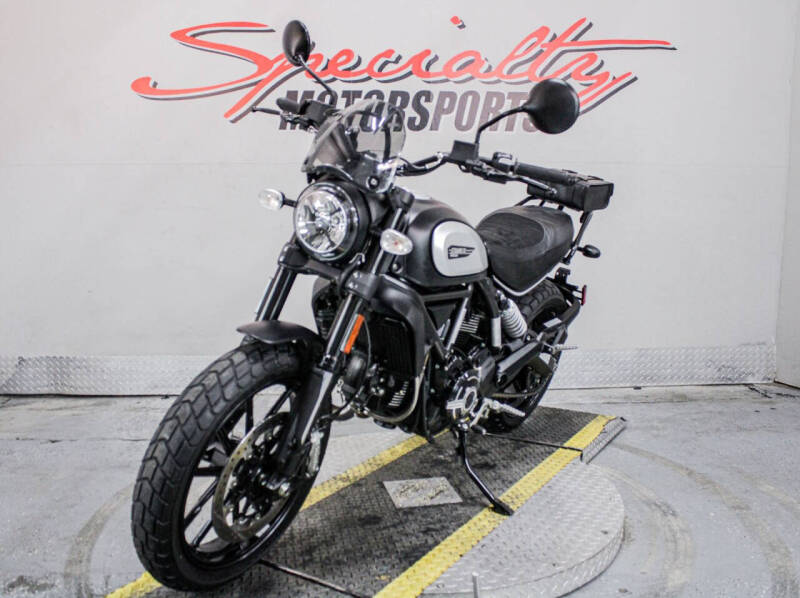 2020 Ducati Scrambler Icon Dark