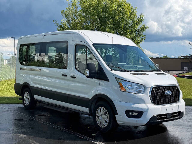 2022 Ford Transit 350 XLT Med Roof Sliding Pass. 148's photo
