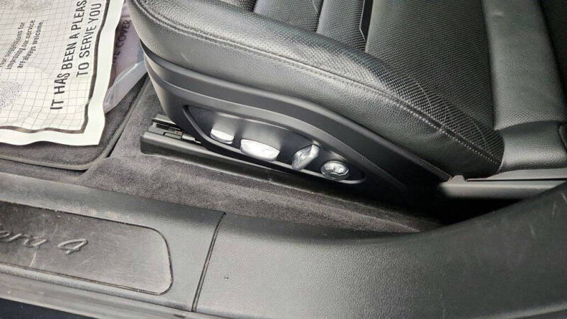 2019 Porsche Panamera 4 E-Hybrid