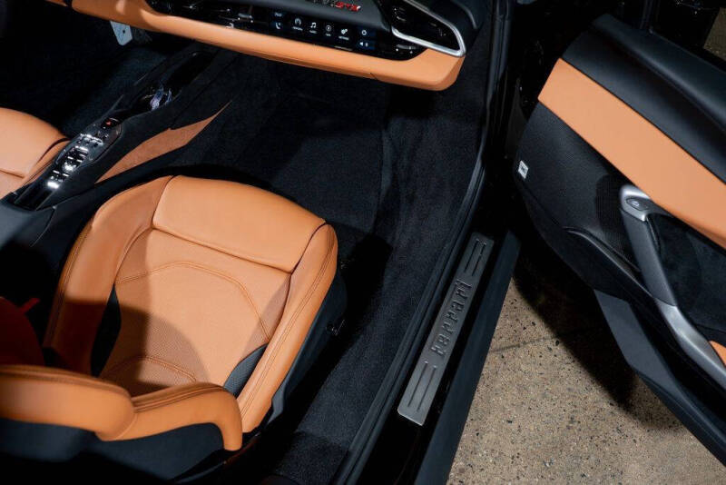 2025 Ferrari 296 GTS