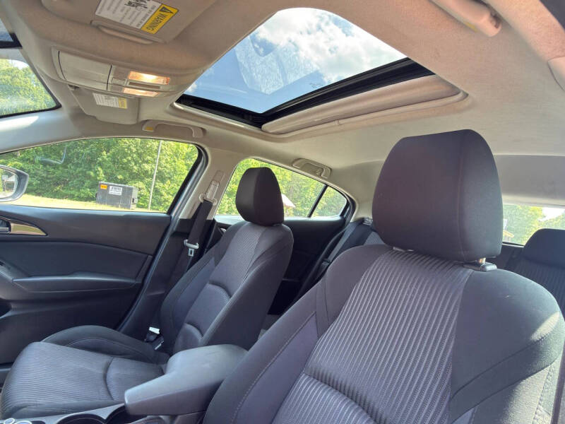 2016 Mazda MAZDA3 i Touring