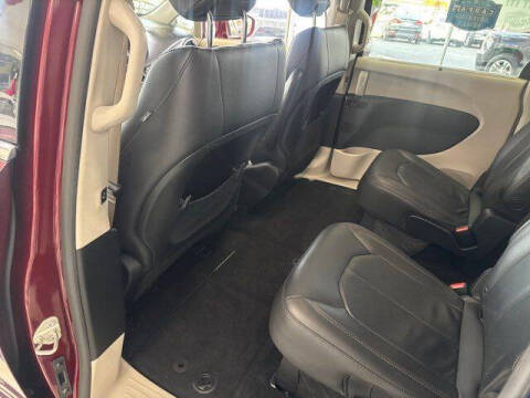 2019 Chrysler Pacifica Touring L