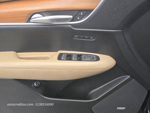 2018 Cadillac XT5 Platinum