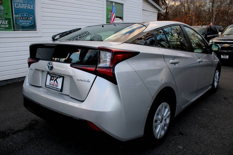 2020 Toyota Prius LE
