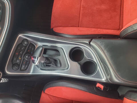 2015 Dodge Challenger R/T Plus