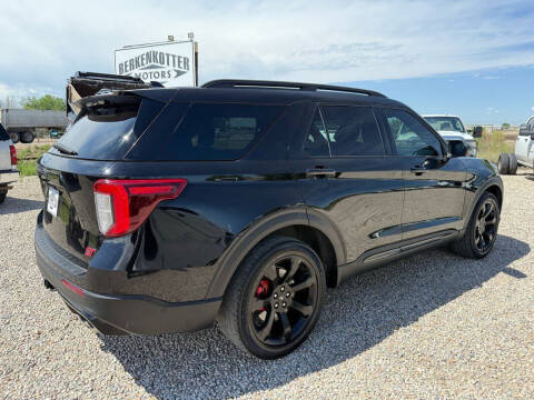 2022 Ford Explorer ST