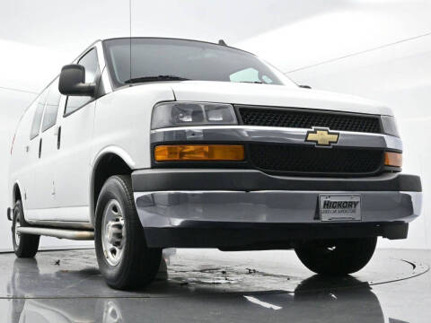 2022 Chevrolet Express 2500
