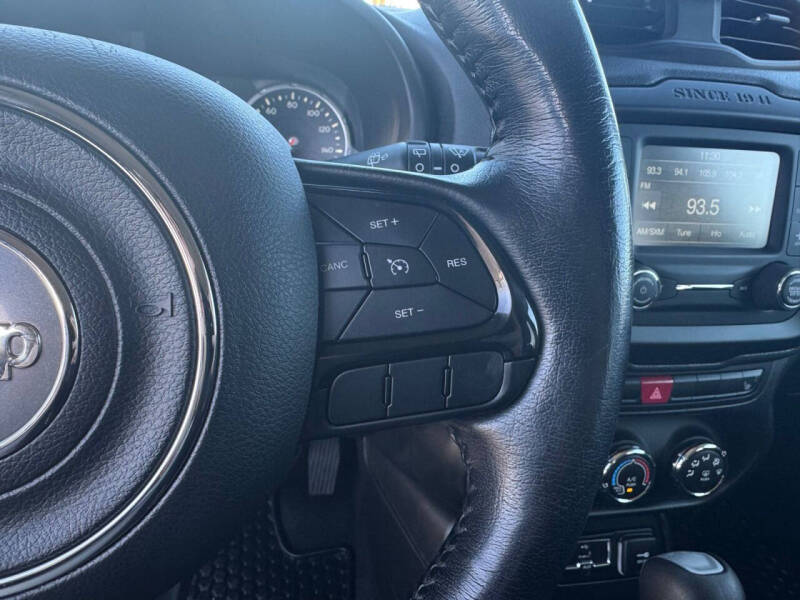 2017 Jeep Renegade Altitude