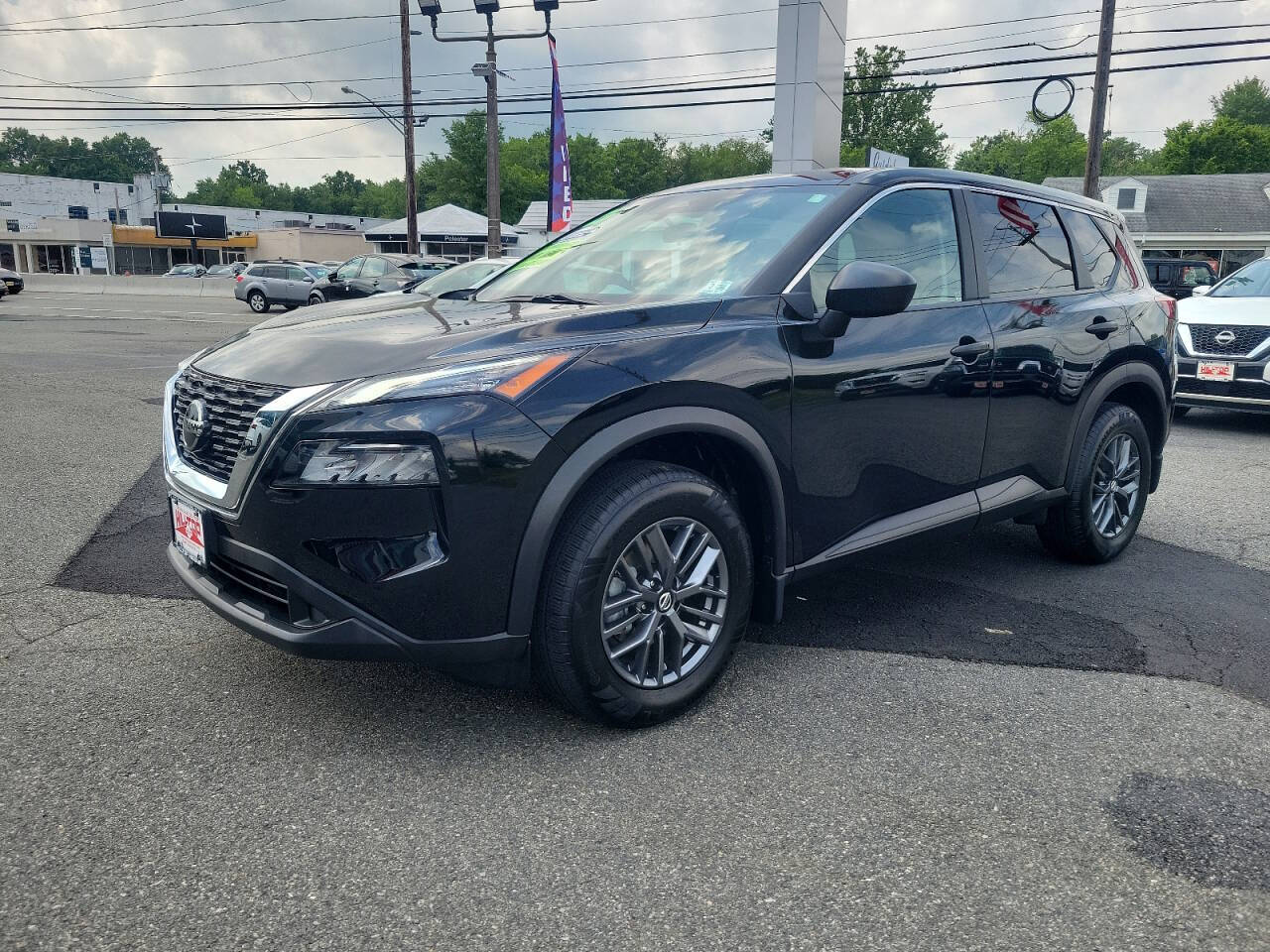 2021 Nissan Rogue for sale at HILLTOP NISSAN in East Hanover, NJ