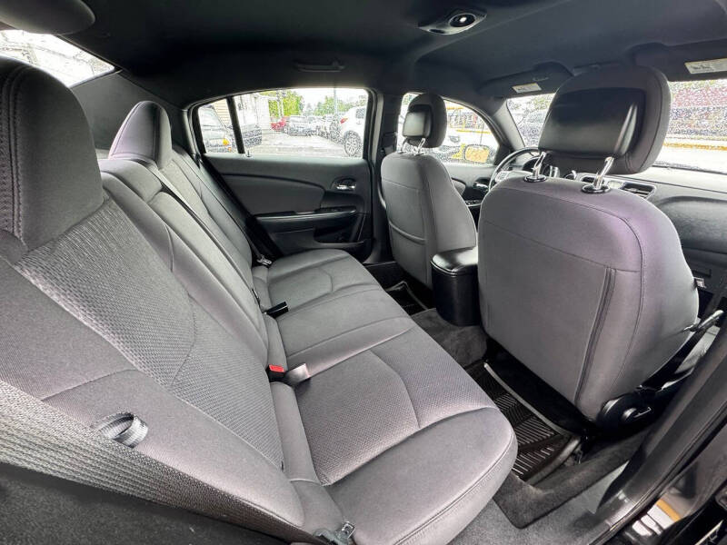 2012 Chrysler 200 Touring