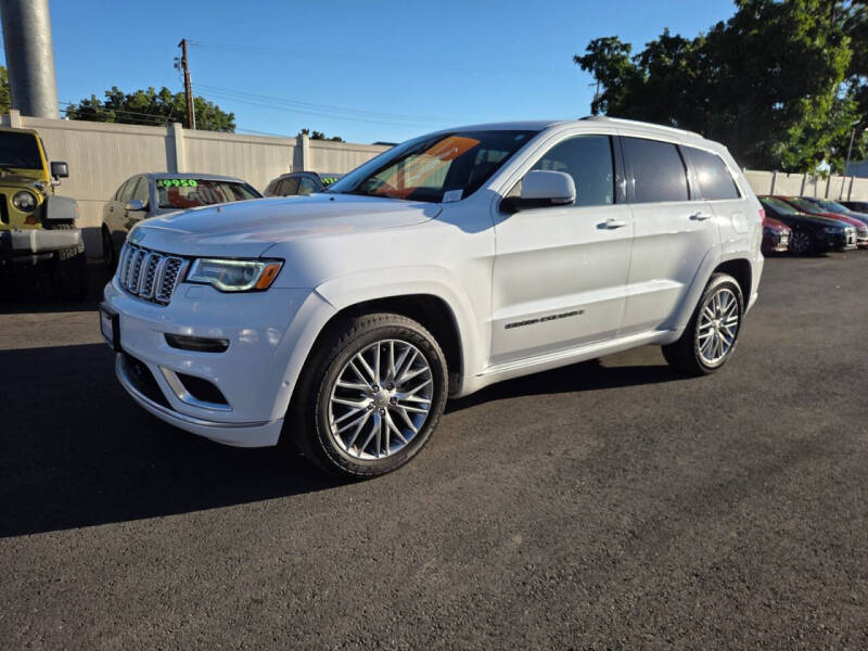 2018 Jeep Grand Cherokee Summit