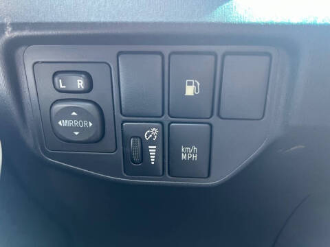 2014 Toyota Prius Plug-in Hybrid