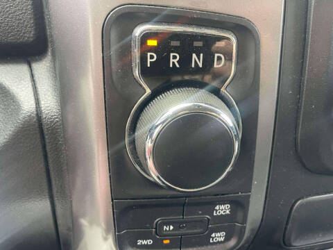 2021 RAM 1500 Classic SLT