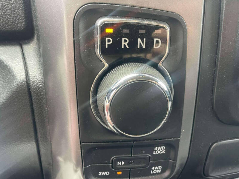 2021 RAM 1500 Classic SLT