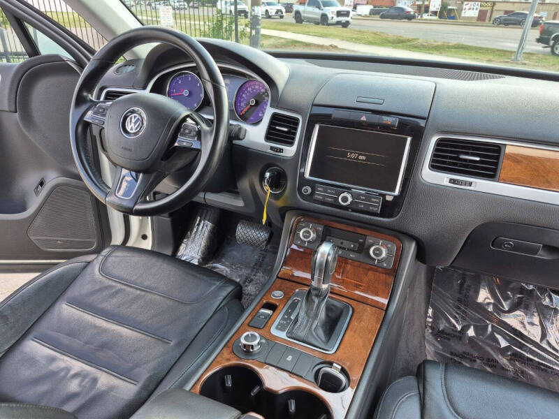 2014 Volkswagen Touareg TDI Lux