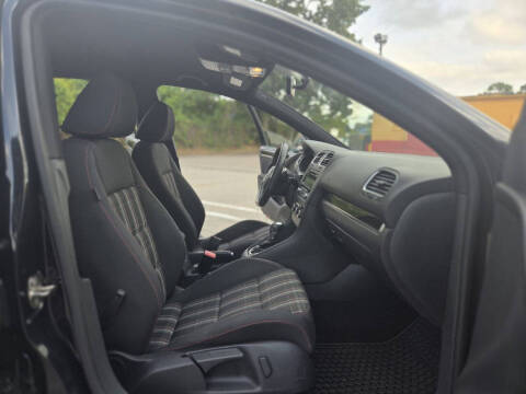 2013 Volkswagen GTI Base PZEV